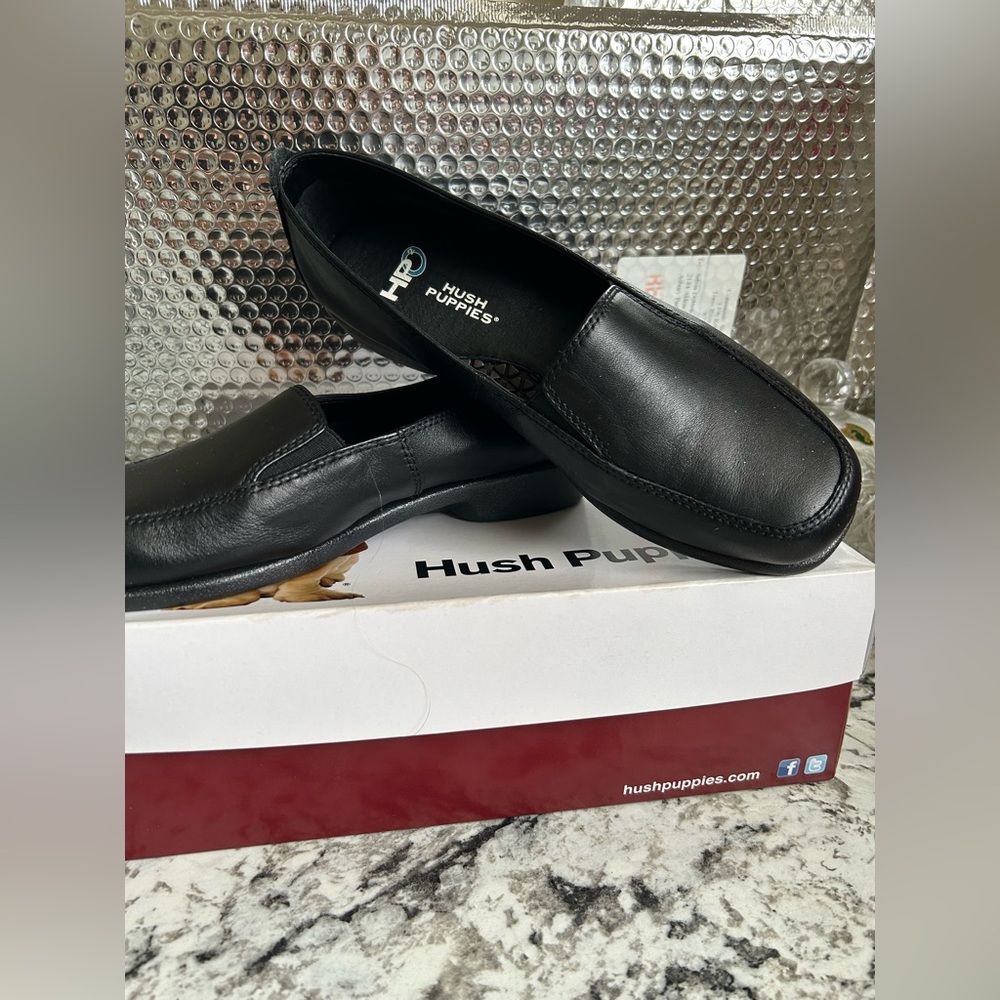 Hush Puppies Men's Classic Black Slip-Ons View 4